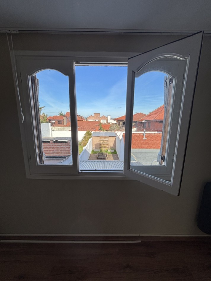 Alquiler 24 Meses - Duplex 3 Amb. Larrea casi La Madrid  