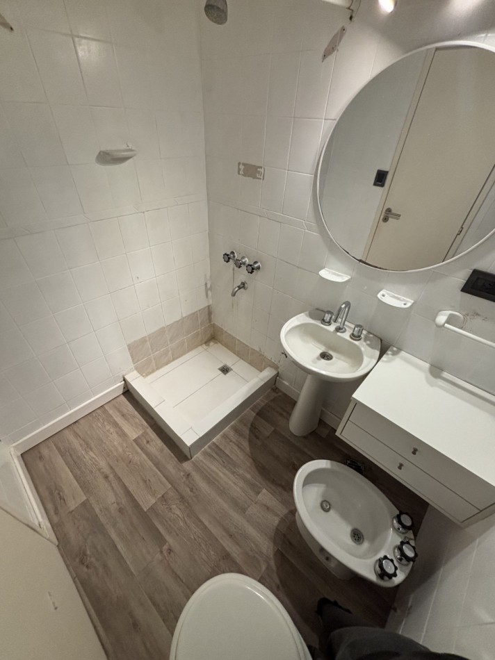 Alquiler 24 Meses - Duplex 3 Amb. Larrea casi La Madrid  