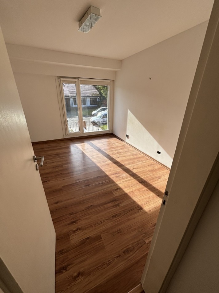 Alquiler 24 Meses - Duplex 3 Amb. Larrea casi La Madrid  