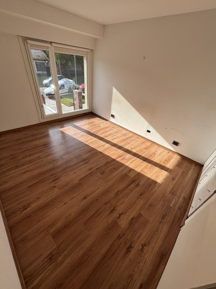 Alquiler 24 Meses - Duplex 3 Amb. Larrea casi La Madrid  