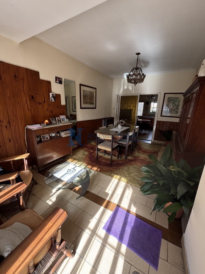 Chalet en PH al frente- 4 Amb. - Bermejo casi J.B. Justo