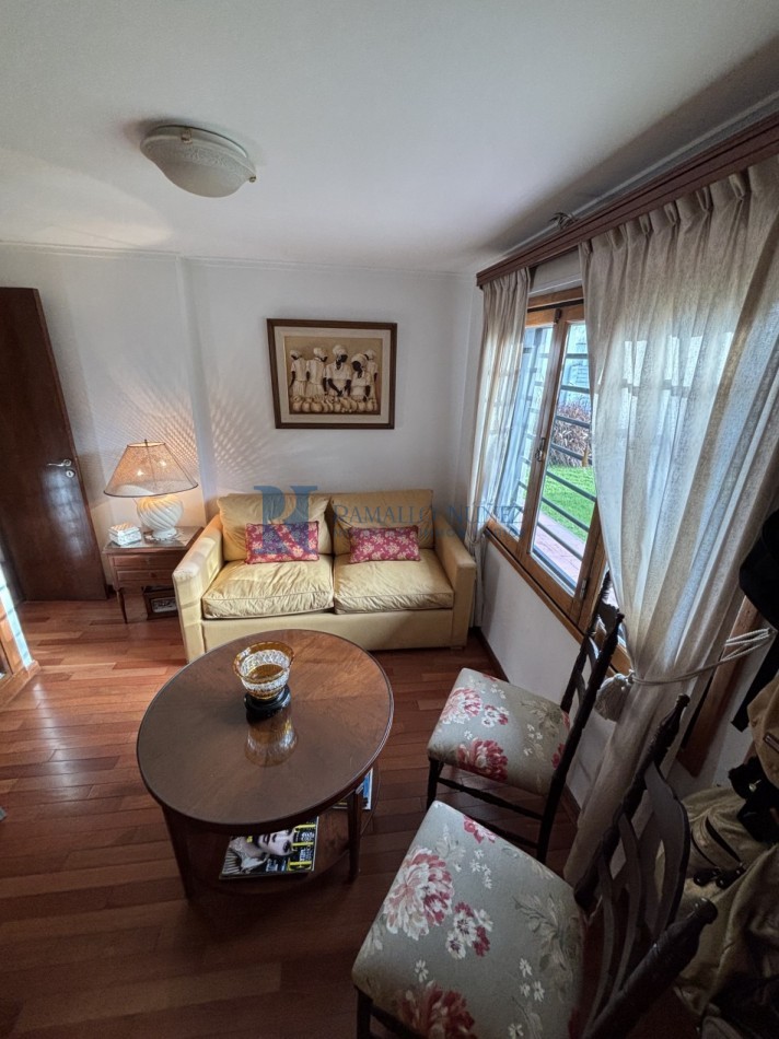 Casa de una sola planta 4 Ambientes  - Barrio San Geronimo