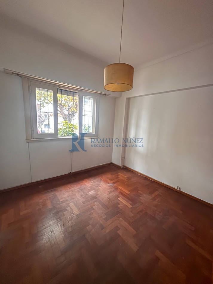 Venta Chalet 4 Amb. Garaje y Patio + Propiedad 3 ambientes detras