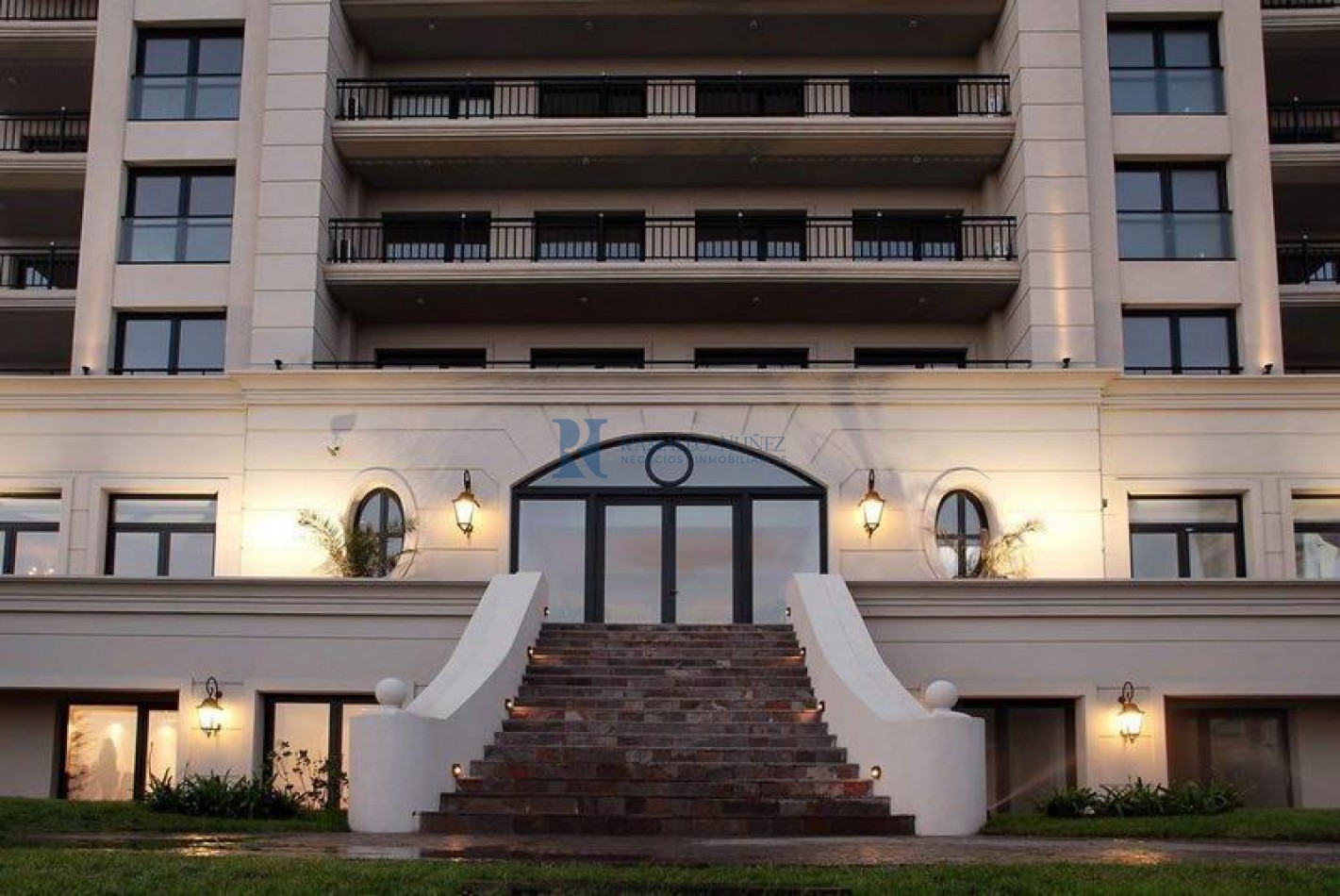 Venta Depto 3 amb. con cochera Dumbledor Playa Chica Residence