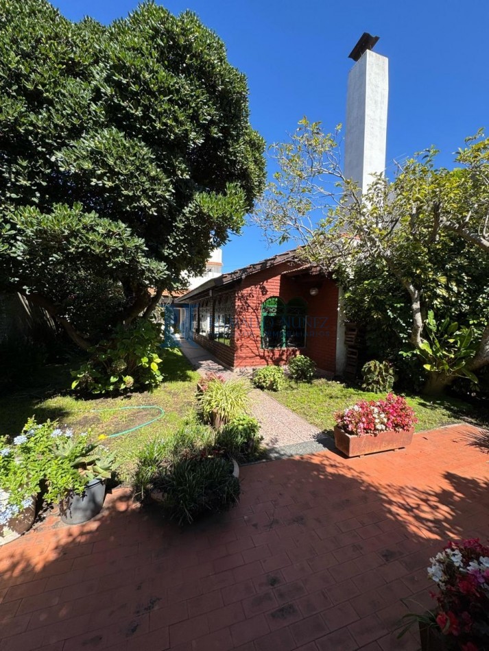 Chalet 5 Amb. Quincho, Garaje y Jardin - La Perla Norte
