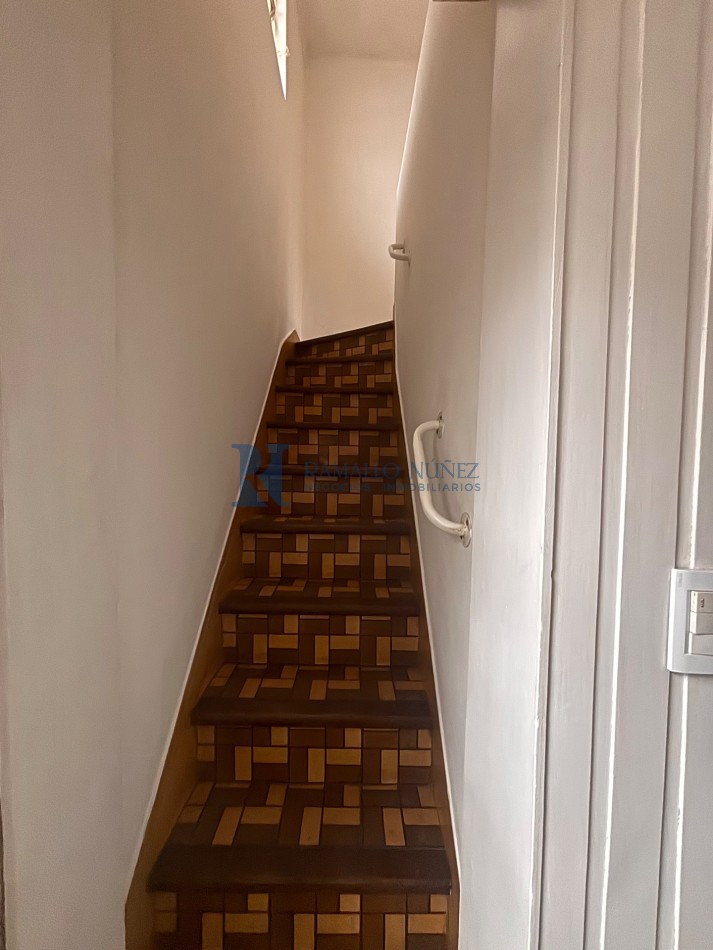 Venta Chalet 4 Amb. Garaje y Patio + Propiedad 3 ambientes detras