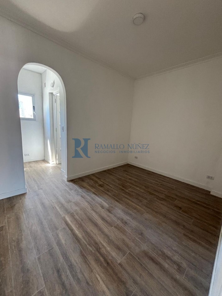PH 2 Amb. en suite - 1er Piso, con balcon al frente