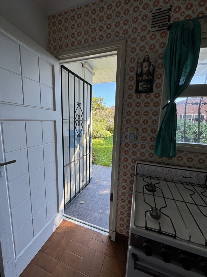 Chalet 4 Amb Con parque, quincho y parrilla  - Zona Punta Mogotes