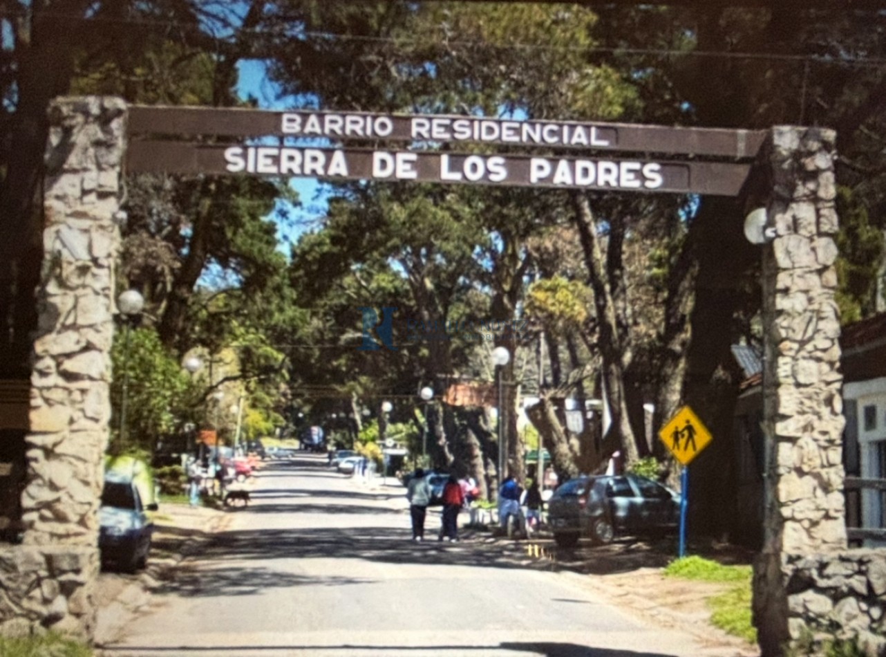 OPORTUNIDAD Terreno de 680 mts2 - Sierra de los Padres