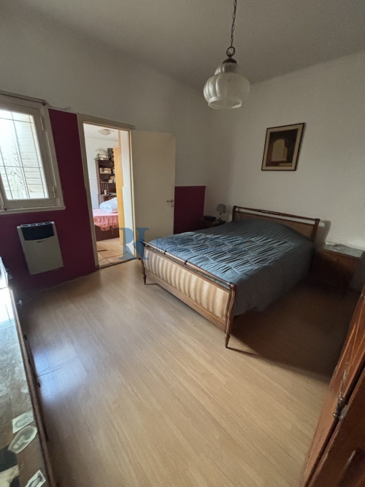 Chalet en PH al frente- 4 Amb. - Bermejo casi J.B. Justo