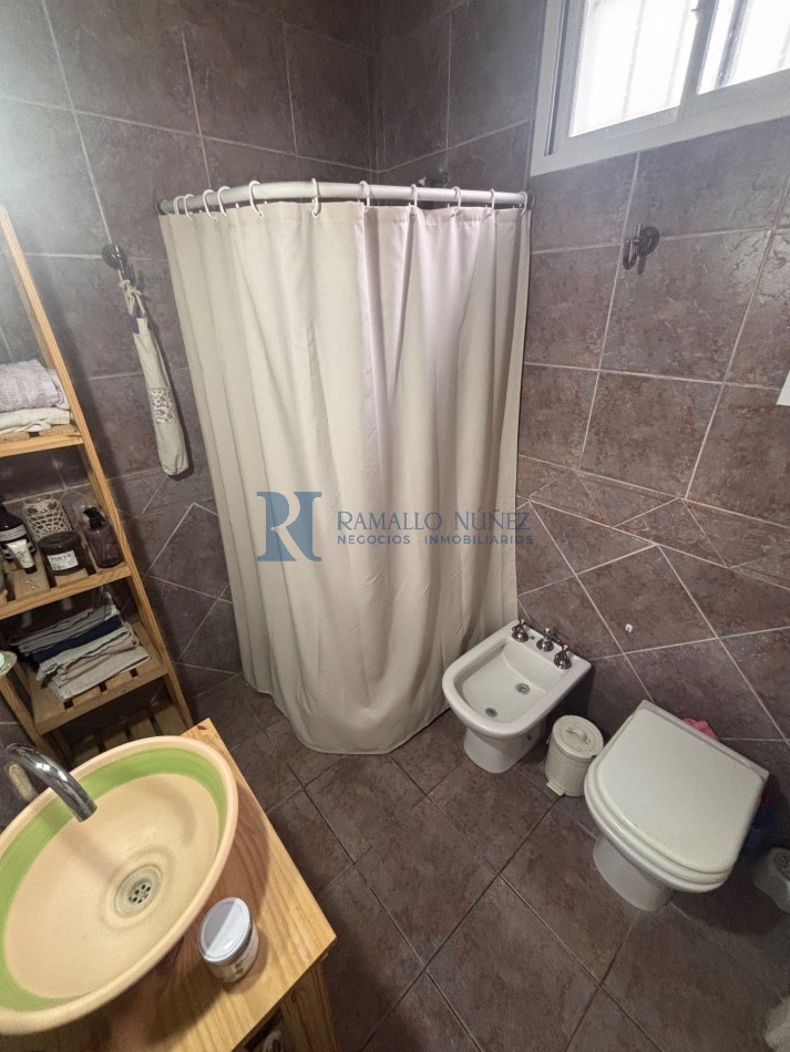 ALQUILER Casa 5 Amb. Alvear y Alvarado - Guemes 