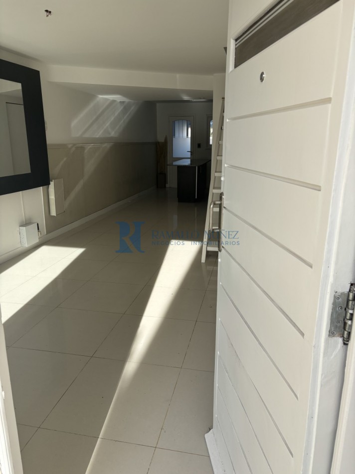 Alquiler 24 Meses - Duplex 3 Amb. Larrea casi Lamadrid  