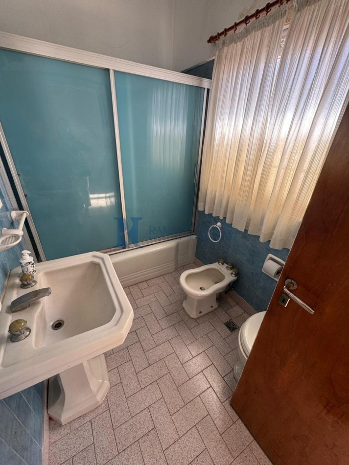 Chalet 5 Amb. Quincho, Garaje y Jardin - La Perla Norte