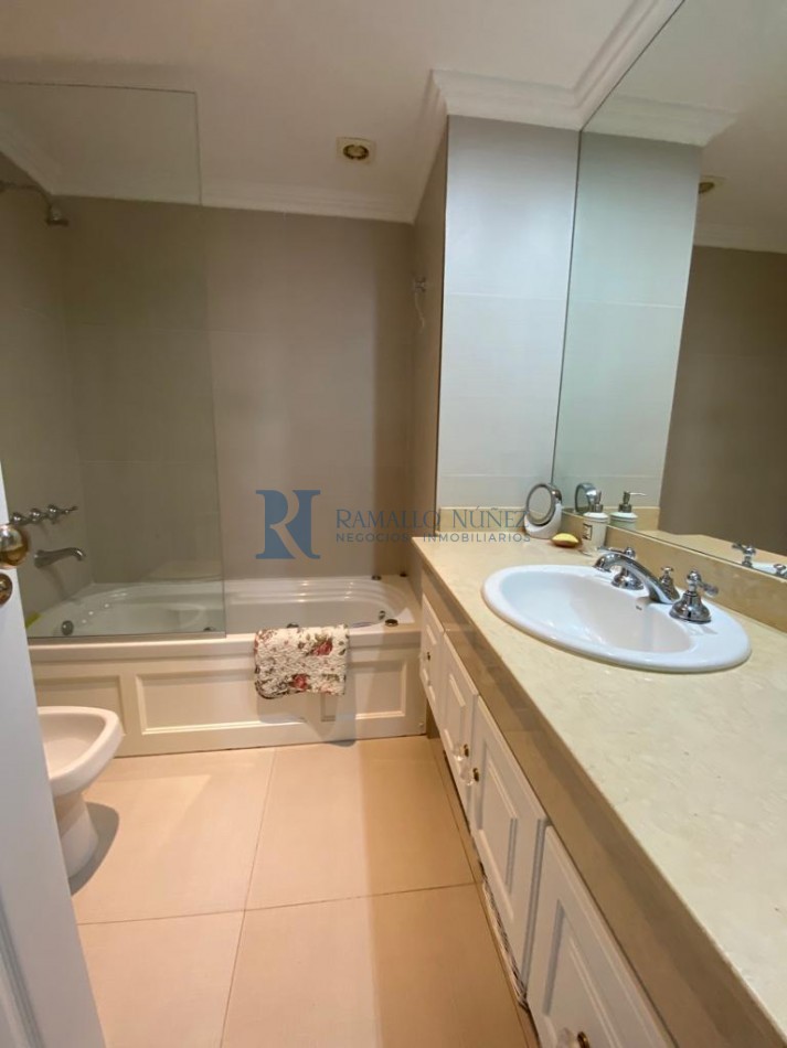 Venta Depto 3 amb. con cochera Dumbledor Playa Chica Residence
