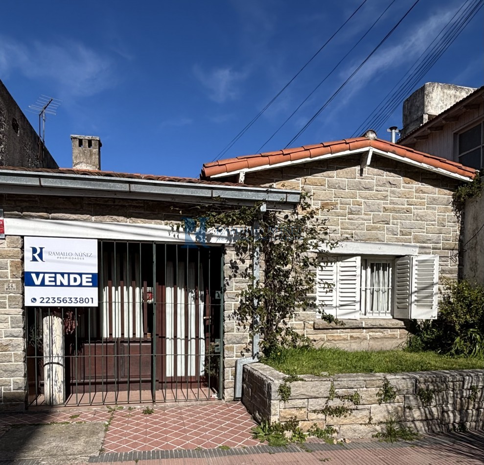 Chalet en PH al frente- 4 Amb. - Bermejo casi J.B. Justo