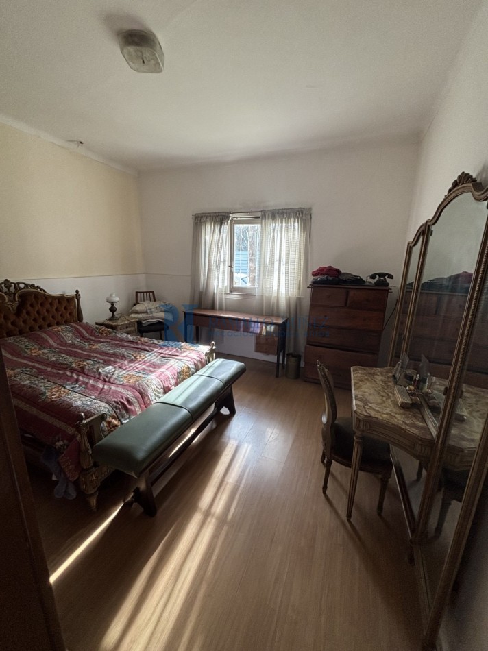 Chalet en PH al frente- 4 Amb. - Bermejo casi J.B. Justo