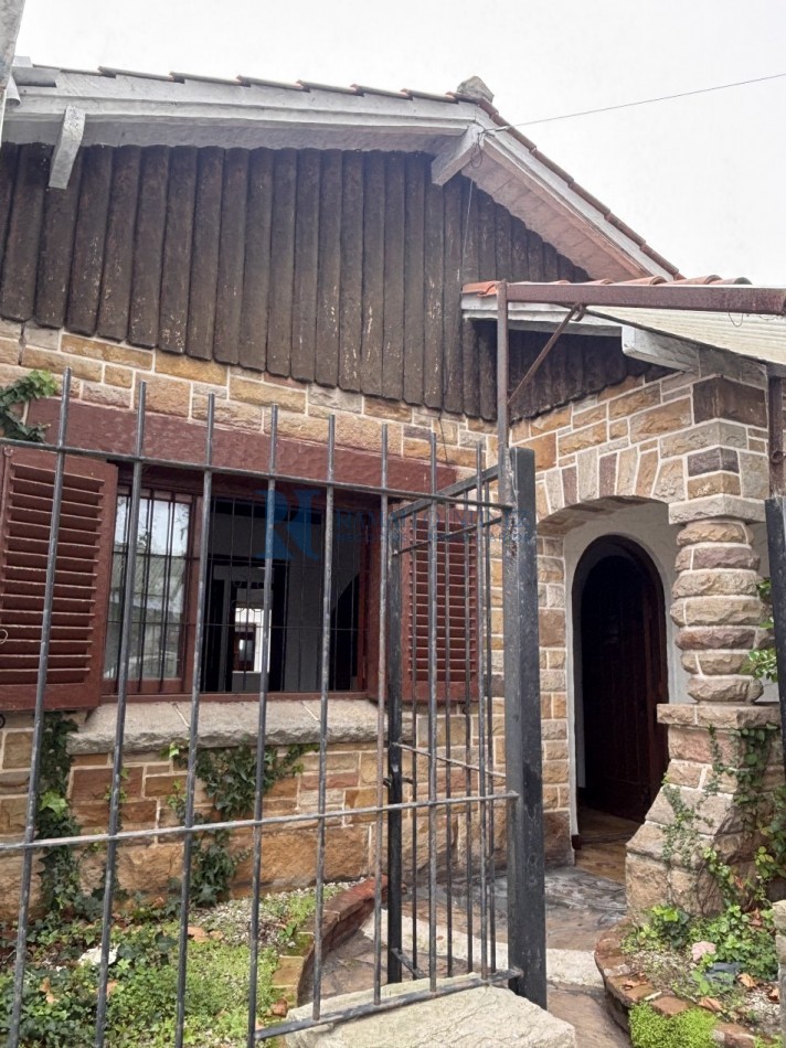 Chalet 3 Amb. con Garage y Quincho. Perla Norte - 2 Cuadras del Mar