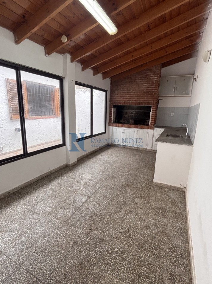 Chalet 3 Amb. con Garage y Quincho. Perla Norte - 2 Cuadras del Mar