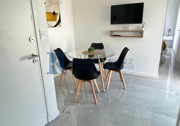 Dpto. 2 Amb. al Frente con Balcon Terraza - Bolivar y Corrientes